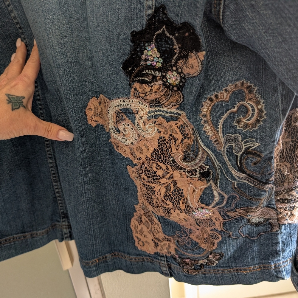 Chico's Denim Embroidered Jacket Size 2 Which Is Equal To A L/XL